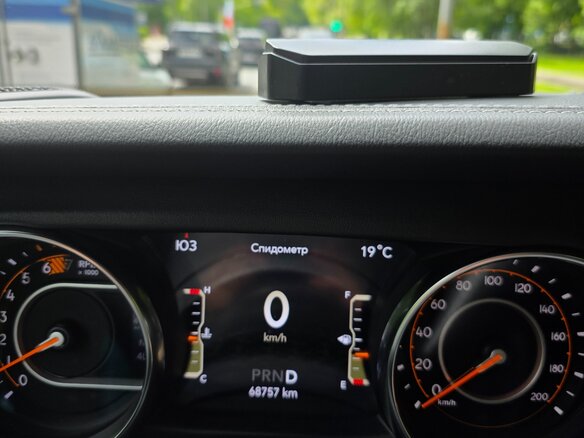 2019 Jeep Wrangler IV (JL), жёлтый, 5500000 рублей - вид 12