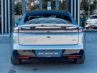2025 Exeed Exlantix ES, серебристый, 6170000 рублей, вид 5