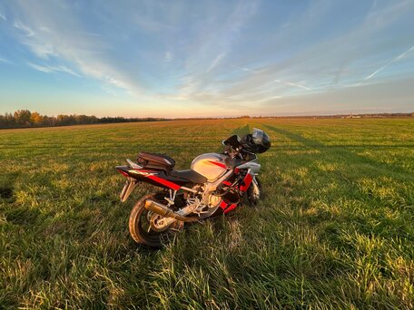 2005 Honda CBR 600F, серебристый, 520000 рублей, вид 2