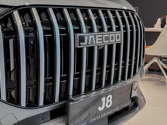 2025 Jaecoo J8, серебристый, 4419000 рублей - вид 5