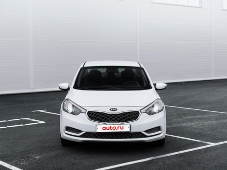 2014 Kia Cerato III, белый, 700000 рублей, вид 1
