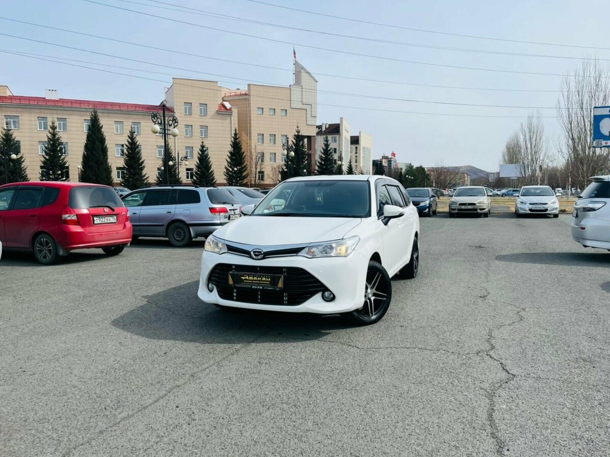 Открыть фотографии: Toyota Corolla XI (E160, E170, E180) Рестайлинг 1