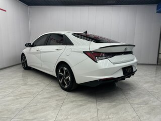 2021 Hyundai Elantra VII (CN7), белый, 1565000 рублей, вид 5