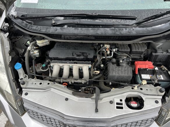 2012 Honda Fit II, серебристый, 915000 рублей - вид 8