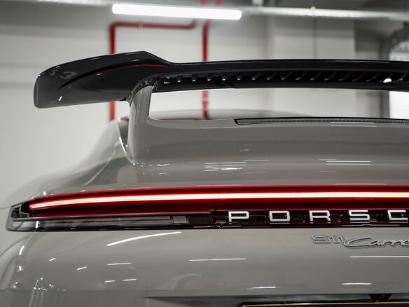 2026 Porsche 911 Carrera VIII (992) Рестайлинг, серый, 22990000 рублей - вид 19