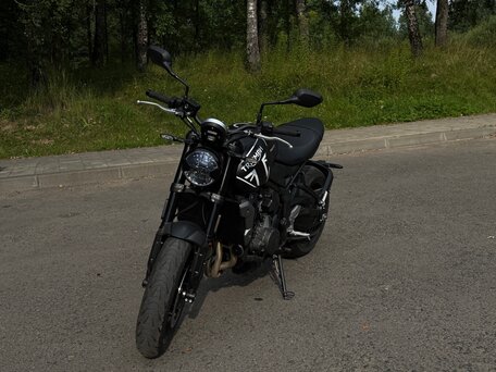 2022 Triumph Trident 660, чёрный, 950000 рублей, вид 1