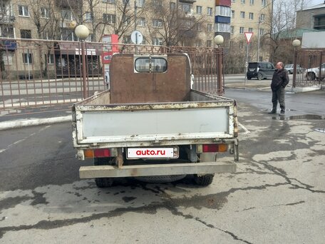 1992 Nissan Atlas, белый, 650000 рублей, вид 4