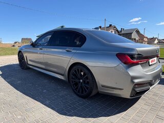 2019 BMW 7 серии Long 740Ld xDrive VI (G11/G12) Рестайлинг, серый, 5250000 рублей, вид 5