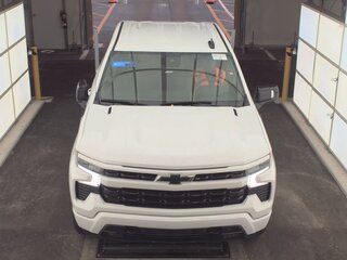 2025 Chevrolet Silverado Crew Cab IV (T1XX) Рестайлинг, белый, 6900000 рублей, вид 2