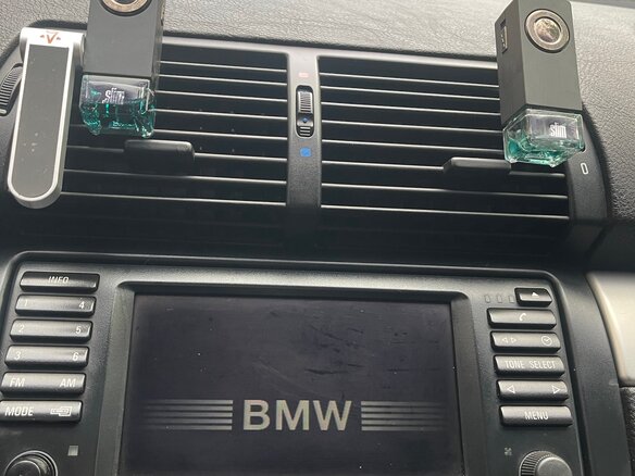 2003 BMW X5 4.4i I (E53), чёрный, 1300000 рублей - вид 11