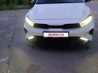 2022 Kia Cerato IV Рестайлинг, белый, 2500000 рублей, вид 1