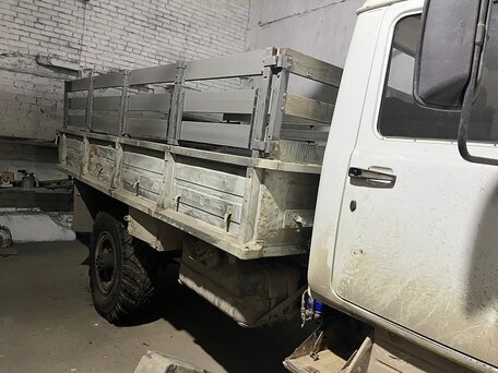 2006 ГАЗ 3308, белый, 700000 рублей, вид 2