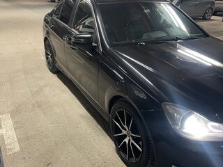 2012 Mercedes-Benz C-Класс 180 III (W204) Рестайлинг, чёрный, 1350000 рублей, вид 1
