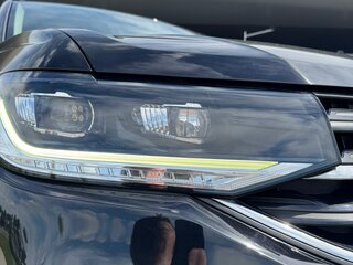 2022 Volkswagen T-Cross I, чёрный, 2176000 рублей, вид 2