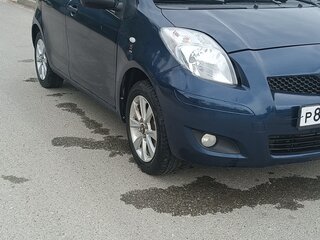 2007 Toyota Yaris II, синий, 360000 рублей, вид 3