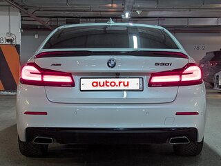 2021 BMW 5 серии 530i xDrive VII (G30/G31/G38) Рестайлинг, белый, 5200000 рублей, вид 4