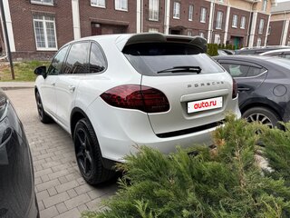 2012 Porsche Cayenne II (958), белый, 1999999 рублей, вид 3