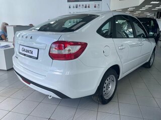 2026 Lada (ВАЗ) Granta I Рестайлинг, белый, 1017000 рублей, вид 2