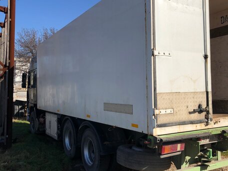 1989 Volvo F-Series, зелёный, 2000000 рублей, вид 4