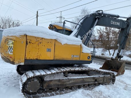 2017 John Deere E260LC, 6500000 рублей, вид 3