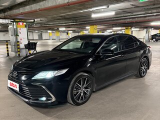 2021 Toyota Camry VIII (XV70) Рестайлинг, чёрный, 3750000 рублей, вид 1