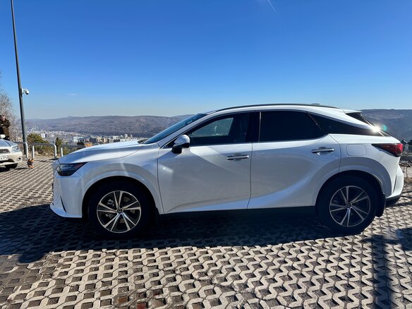 2023 Lexus RX 350 V, белый, 8550000 рублей