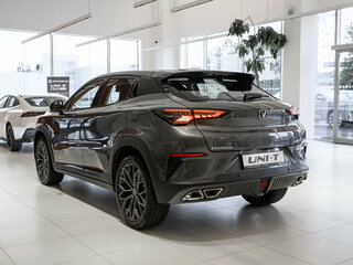 2025 Changan UNI-T I, серый, 3459900 рублей, вид 4