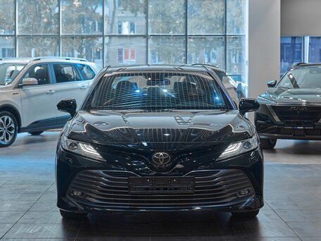 2019 Toyota Camry VIII (XV70), чёрный, 2399000 рублей, вид 2
