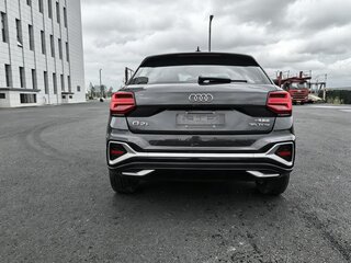 2022 Audi Q2 L 35 TFSI I Рестайлинг, серый, 1600000 рублей, вид 4