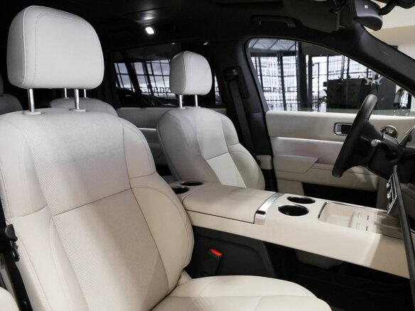 2025 Li Auto (Lixiang) L9 52.3 kWh I Рестайлинг, белый, 11990000 рублей - вид 8