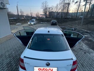 2014 Skoda Rapid I, белый, 655000 рублей, вид 5