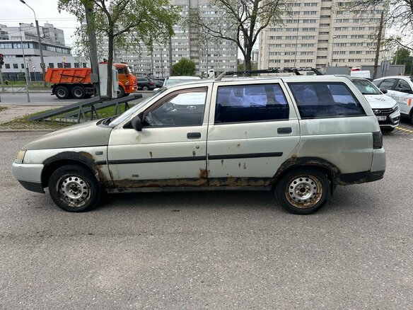 2002 Lada (ВАЗ) 2111, зелёный - вид 5