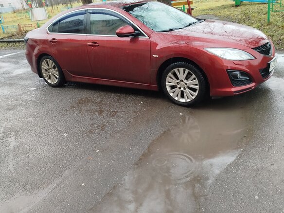 2011 Mazda 6 II (GH) Рестайлинг, красный, 950000 рублей - вид 4