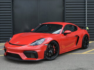 Porsche Cayman GT4 II 718 (982)