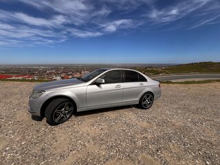 2007 Mercedes-Benz C-Класс 200 III (W204), серебристый, 770000 рублей, вид 4