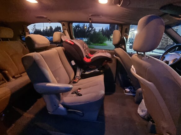2001 Dodge Caravan Grand IV, красный, 499000 рублей - вид 13