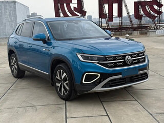 2023 Volkswagen Tayron I Рестайлинг, синий, 1950000 рублей, вид 3