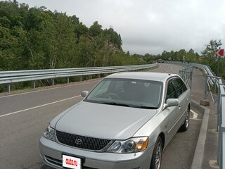 2000 Toyota Pronard, серебристый, 680000 рублей, вид 1