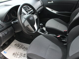 2011 Hyundai Solaris I, серебристый, 520000 рублей, вид 5