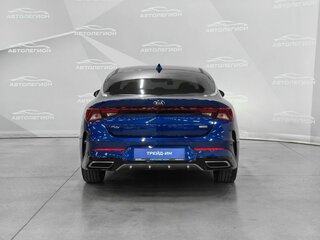 2020 Kia K5 III, синий, 2600000 рублей, вид 4