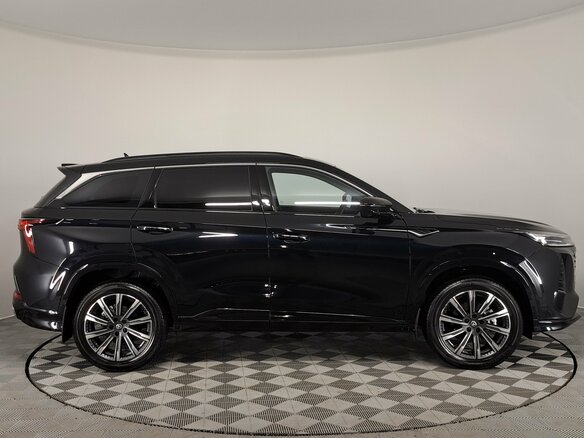 2024 Changan CS75 Plus III, чёрный, 2950000 рублей - вид 3