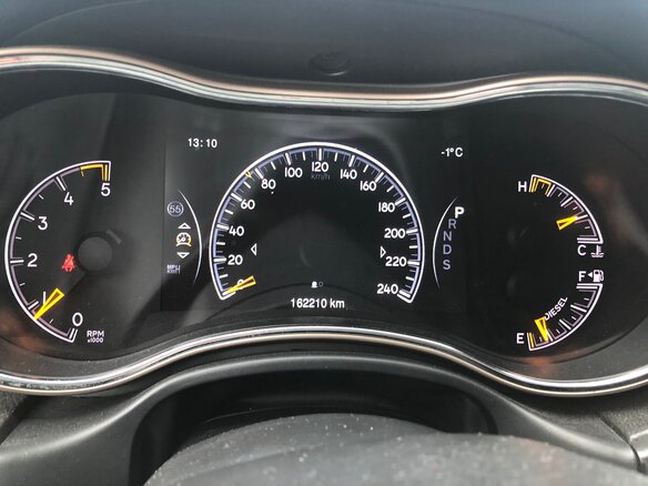 2013 Jeep Grand Cherokee IV (WK2) Рестайлинг, зелёный, 2399000 рублей - вид 5