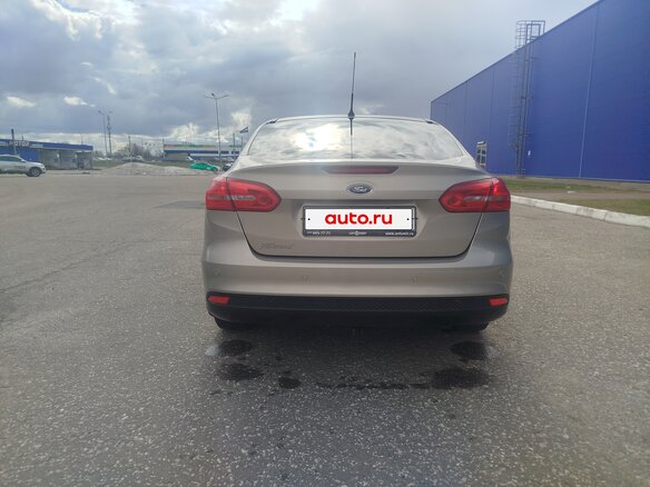 2016 Ford Focus III Рестайлинг, бежевый, 800000 рублей - вид 6