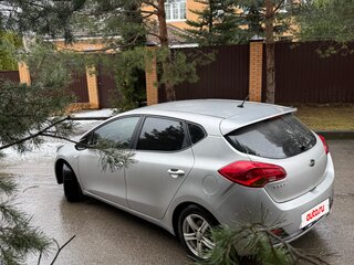 2013 Kia Ceed II, серебристый, 865000 рублей, вид 4