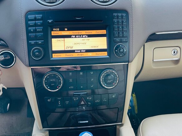 2010 Mercedes-Benz M-Класс 350 II (W164) Рестайлинг, чёрный - вид 20