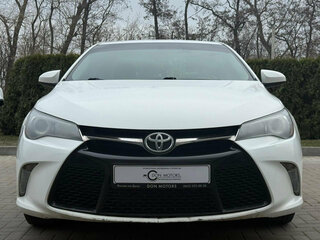 2016 Toyota Camry VII (XV50) Рестайлинг, белый, 1250000 рублей, вид 2