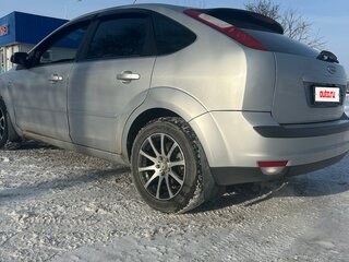 2007 Ford Focus II, серебристый, 580000 рублей, вид 2