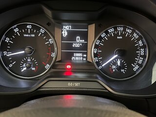 2016 Skoda Octavia III (A7), белый, 990000 рублей, вид 5