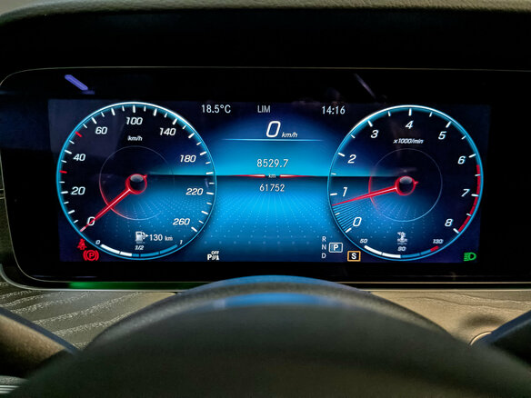 2021 Mercedes-Benz E-Класс 200 V (W213, S213, C238) Рестайлинг, чёрный, 5250000 рублей - вид 17
