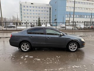 2010 Volkswagen Passat B6, серый, 480000 рублей, вид 3